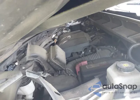 2022 Toyota Highlander Le z USA, uszkodzony, nr VIN 5TDBZRBH4NS195949